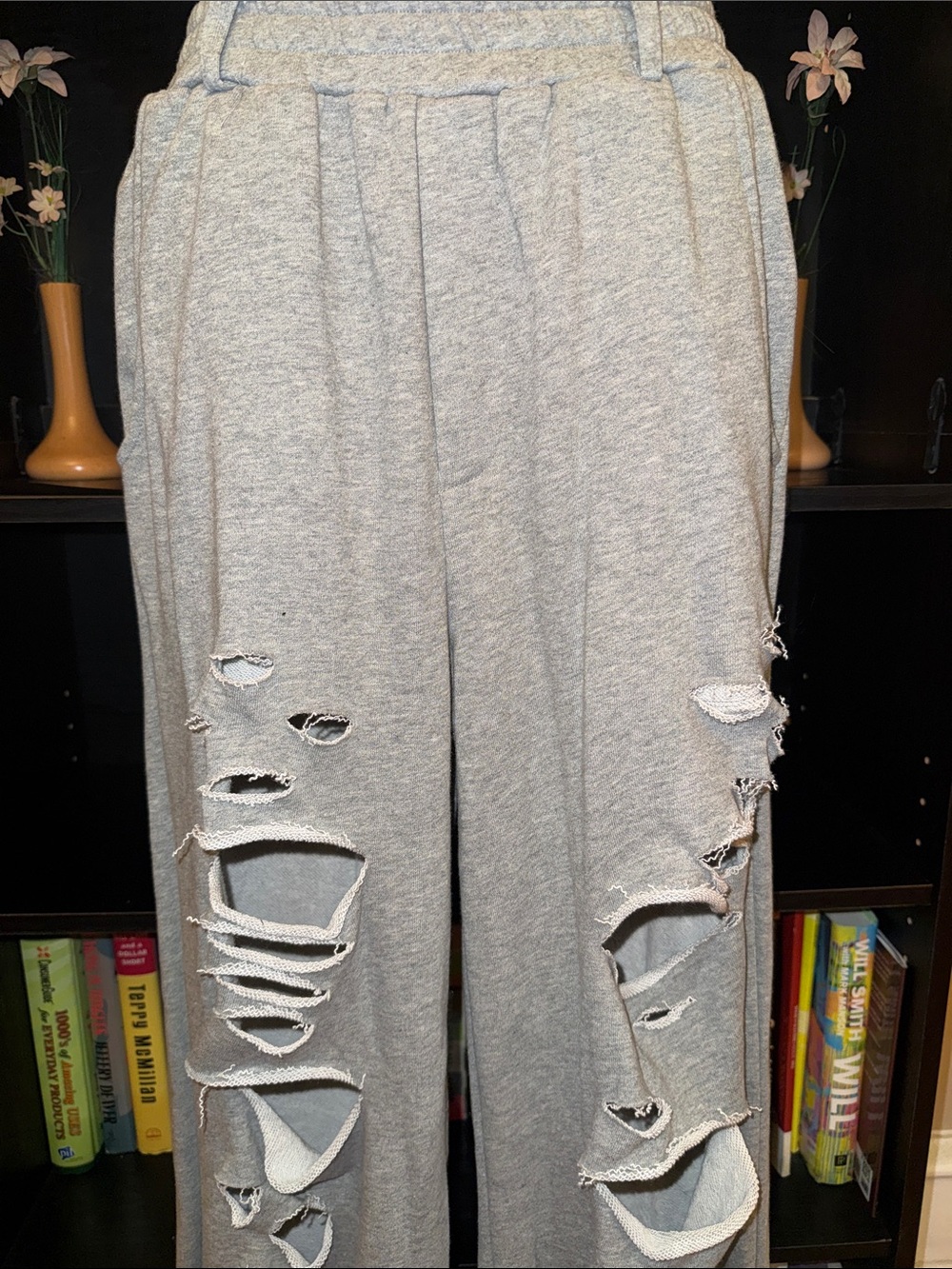 Women's Gray Distressed Wide-Leg Sweatpants